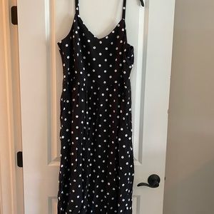 New with tags Old Navy black polkadot maxi dress